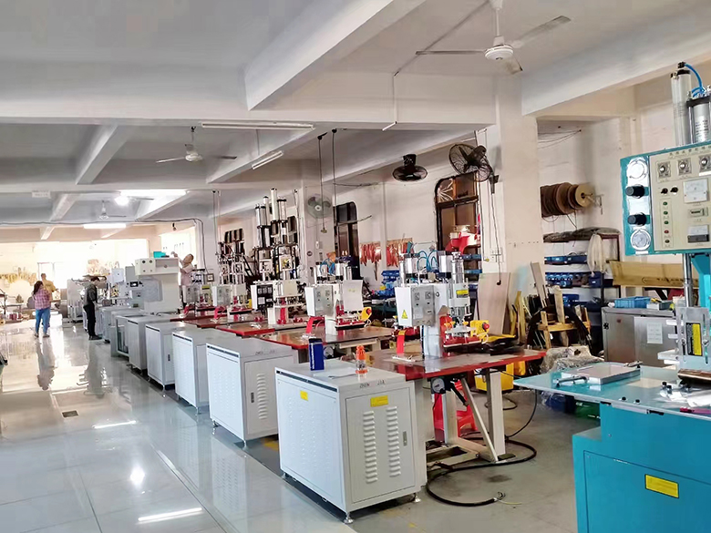 雙頭氣動(dòng)高周波機(jī)